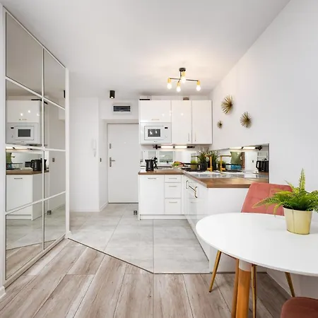 Smolna 8 By Homeprime Warszawa Zewnętrze zdjęcie