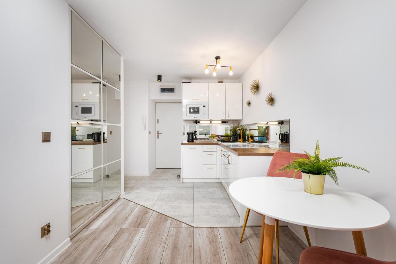 Smolna 8 By Homeprime Warschau